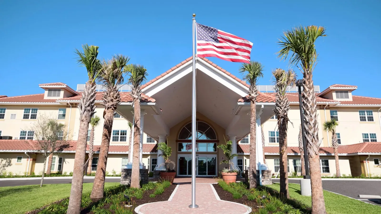 Senior Living Roofs in San Mateo, CA